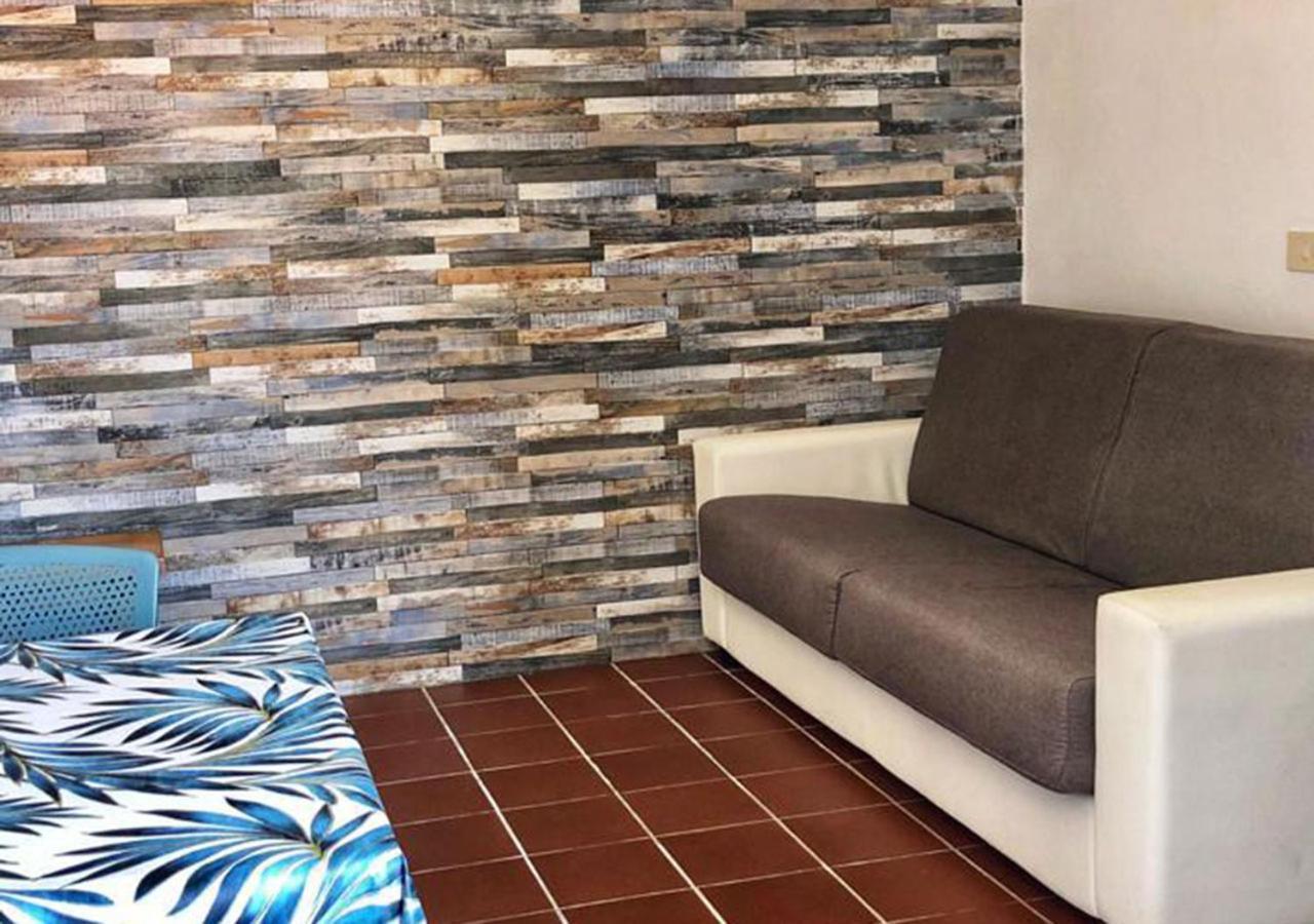 Residence Il Pavone Марина ди Кампо Стая снимка