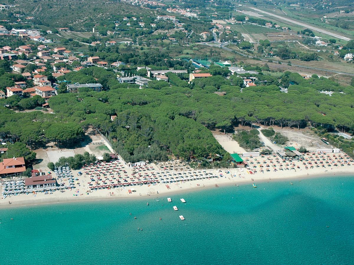 Residence Il Pavone Марина ди Кампо Екстериор снимка