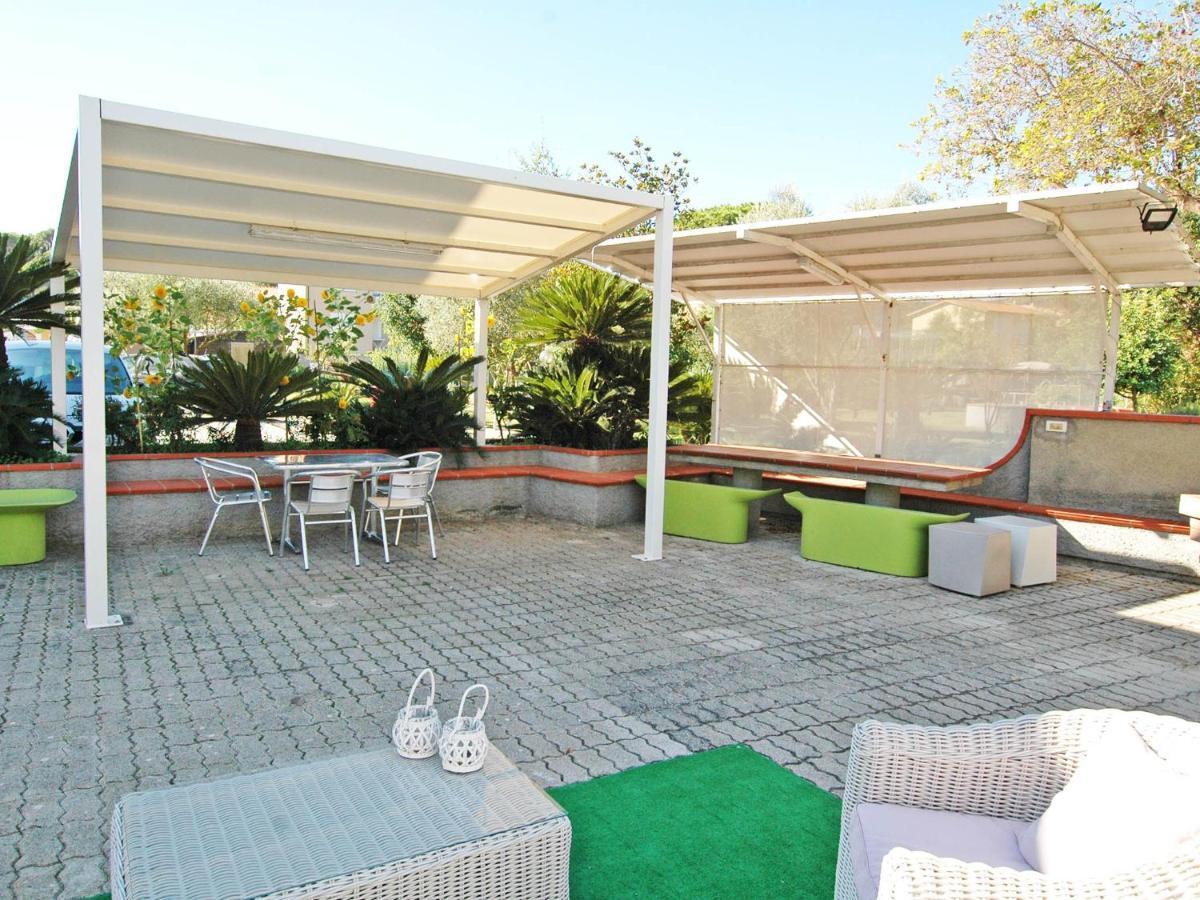 Residence Il Pavone Марина ди Кампо Екстериор снимка